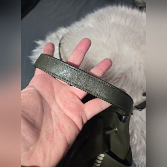 Zara Basic Green Bucket Bag Faux Leather - Picture 3 of 16